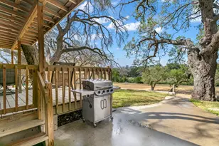 229 Ranch Rd 1, Stonewall, TX 78671 - Photo 18