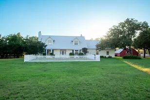 67 Sky Ln, Fredericksburg, TX 78624 - Photo 2