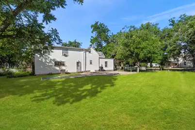 501 W Creek St, Fredericksburg, TX 78624 - Photo 48