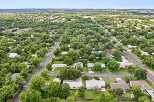 703 N Edison St, Fredericksburg, TX 78624 - Photo 62
