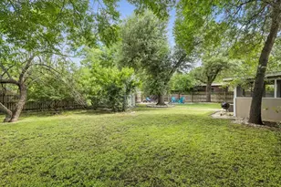 703 N Edison St, Fredericksburg, TX 78624 - Photo 52