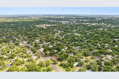 703 N Edison St, Fredericksburg, TX 78624 - Photo 60