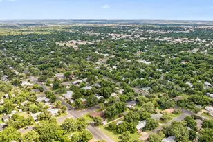 703 N Edison St, Fredericksburg, TX 78624 - Photo 60