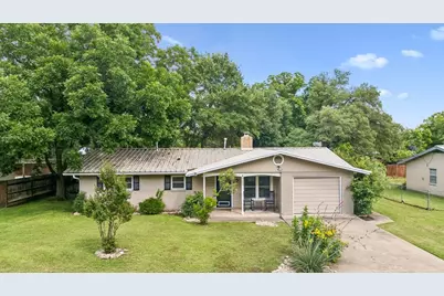 703 N Edison St, Fredericksburg, TX 78624 - Photo 54