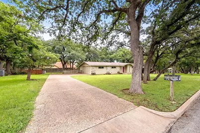 122 Ridgewood Dr, Fredericksburg, TX 78624 - Photo 4