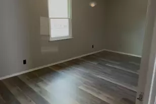 1402 N Adams St, Fredericksburg, TX 78624 - Photo 10
