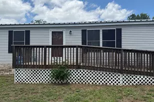 200 Sarah Cir, Llano, TX 78643 - Photo 8