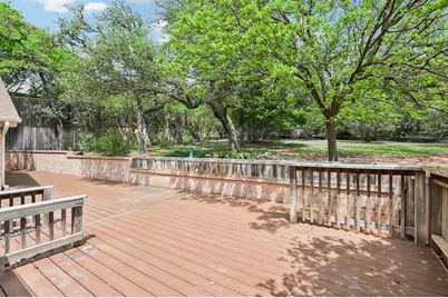 1310 N Warbler Dr., Kerrville, TX 78028 - Photo 18