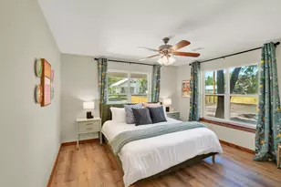 901 Bell St, Fredericksburg, TX 78624 - Photo 12