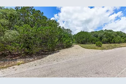 1061 Cielo Springs Dr, Blanco, TX 78606 - Photo 2