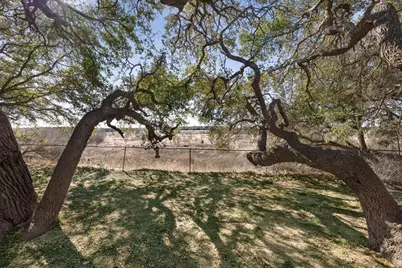 73 Fm 1221, Hext, TX 76848 - Photo 20