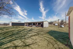 73 Fm 1221, Hext, TX 76848 - Photo 22