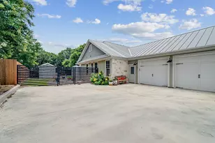 2219 Stone Meadow, Fredericksburg, TX 78624 - Photo 40