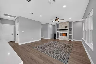 1811 Chateau Ln, Kerrville, TX 78028 - Photo 6
