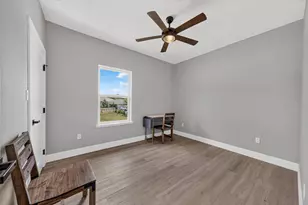 1811 Chateau Ln, Kerrville, TX 78028 - Photo 28