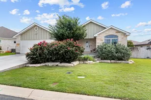 732 Northern Red Oak, Fredericksburg, TX 78624 - Photo 30