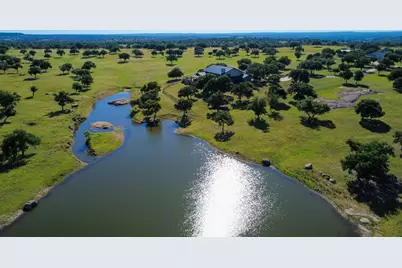 71 Granite Springs Dr, Fredericksburg, TX 79624 - Photo 2