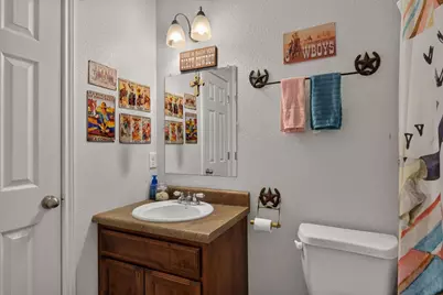 9998 Kirkner Rd, San Antonio, TX 78263 - Photo 12