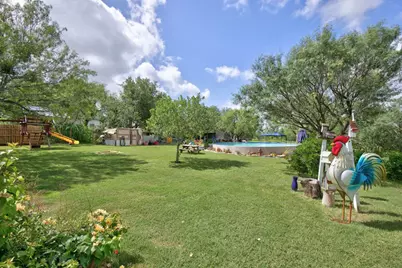 9998 Kirkner Rd, San Antonio, TX 78263 - Photo 14