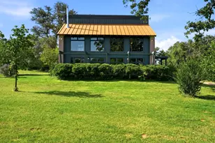 213 Cardinal Dr, Fredericksburg, TX 78624 - Photo 1