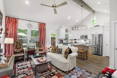 807 Highway St #101, Fredericksburg, TX 78624 - Photo 2