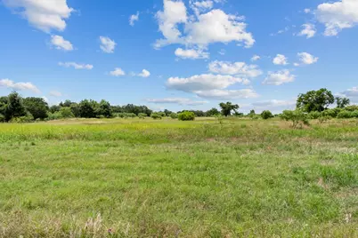 807 Highway St #101, Fredericksburg, TX 78624 - Photo 16