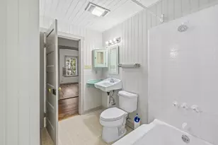 606 W Austin St, Fredericksburg, TX 78624 - Photo 26