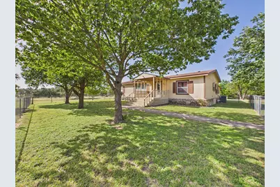 1983 Wendel Ahrens Rd, Fredericksburg, TX 78624 - Photo 2