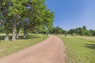 1983 Wendel-Ahrens Rd, Fredericksburg, TX 78624 - Photo 34