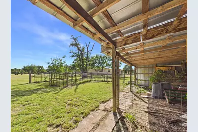 1983 Wendel Ahrens Rd, Fredericksburg, TX 78624 - Photo 32