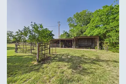 1983 Wendel Ahrens Rd, Fredericksburg, TX 78624 - Photo 14