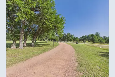 1983 Wendel Ahrens Rd, Fredericksburg, TX 78624 - Photo 36