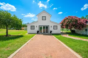 411 Emerald Loop, Fredericksburg, TX 78624 - Photo 24
