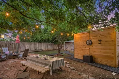 406 Bluebonnet, Fredericksburg, TX 78624 - Photo 24