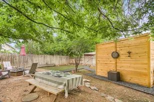 406 Bluebonnet, Fredericksburg, TX 78624 - Photo 32