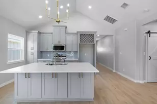 126 Feather Way, Fredericksburg, TX 78624 - Photo 1