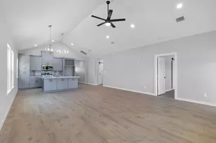 126 Feather Way, Fredericksburg, TX 78624 - Photo 10