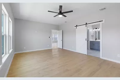 126 Feather Way, Fredericksburg, TX 78624 - Photo 14