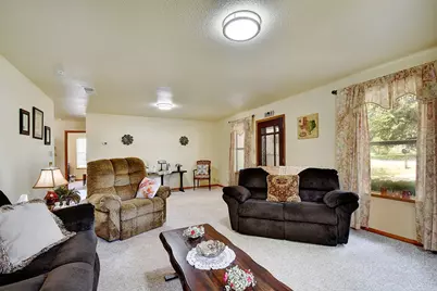 1504 Mesquite St, Blanco, TX 78606 - Photo 6