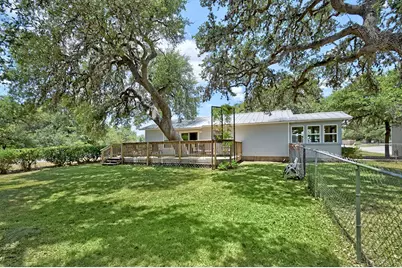 1504 Mesquite St, Blanco, TX 78606 - Photo 26