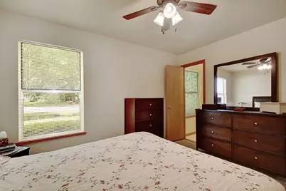 1504 Mesquite St, Blanco, TX 78606 - Photo 16