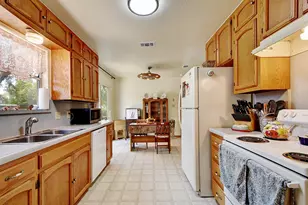 1504 Mesquite St, Blanco, TX 78606 - Photo 14