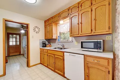 1504 Mesquite St, Blanco, TX 78606 - Photo 10