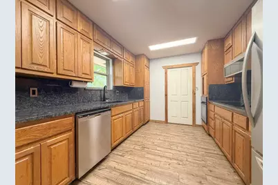 114 Edgewood Dr, Fredericksburg, TX 78624 - Photo 4