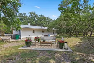 221 Felps, Blanco, TX 78606 - Photo 20