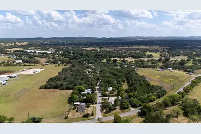 221 Felps, Blanco, TX 78606 - Photo 26