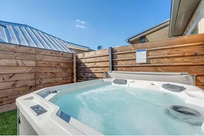 930 S Eagle St #104, Fredericksburg, TX 78624 - Photo 8