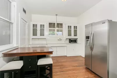 711 W Main St, Fredericksburg, TX 78624 - Photo 10