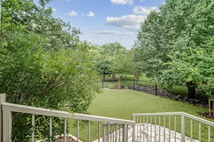 218 E Creekview Dr, Fredericksburg, TX 78624 - Photo 32