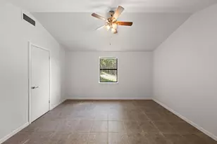 109 Debra Ln, Hunt, TX 78024 - Photo 8